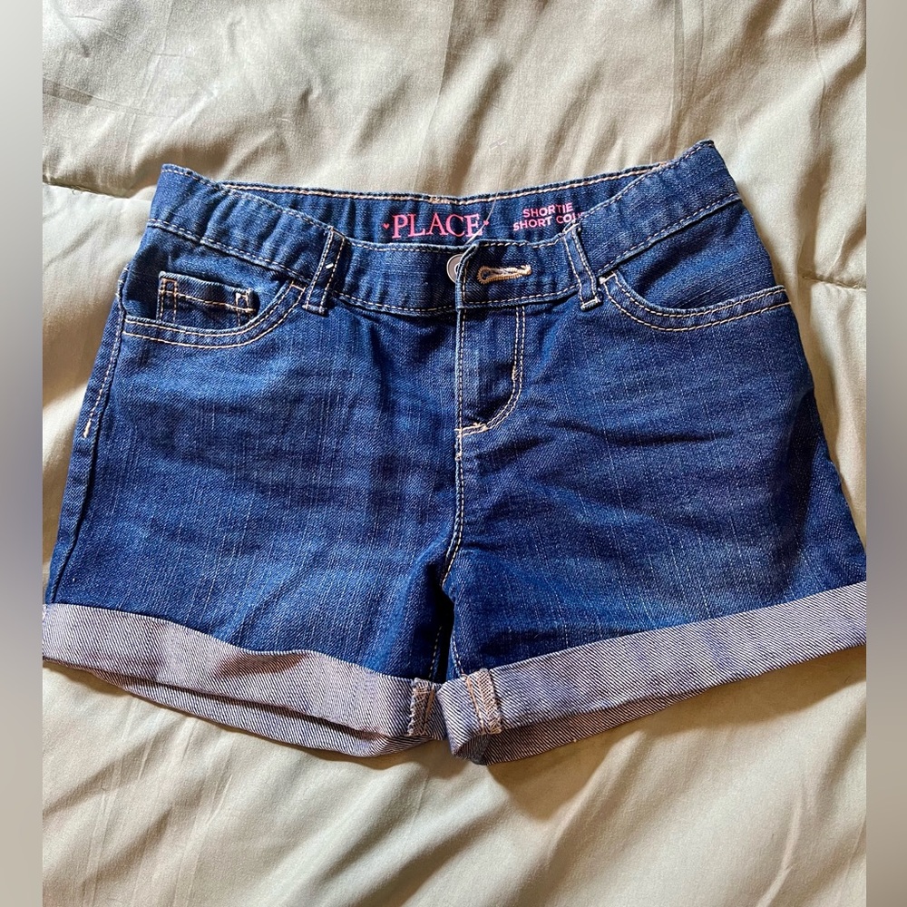 Girls denim shorts, new without tags & never worn.